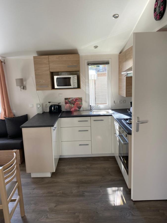 MOBIL-HOME 4 6 Personnes 2 CHAMBRES Camping Le Bois Dormant Saint-Jean-de-Monts Extérieur photo